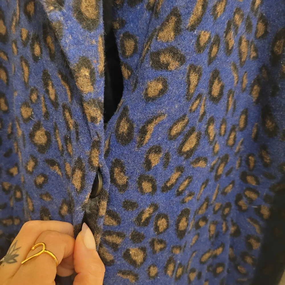 Adyson Parker Blue and Brown Leopard Teddy Jacket - Picture 5 of 6